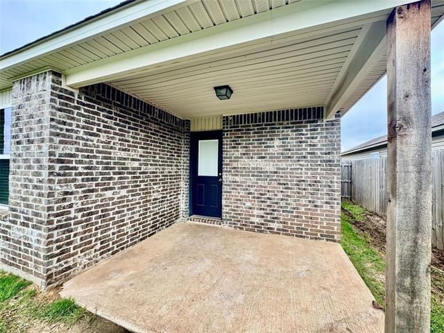 12101 Jude Way, Yukon, OK 73099