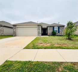 12101 Jude Way, Yukon, OK 73099