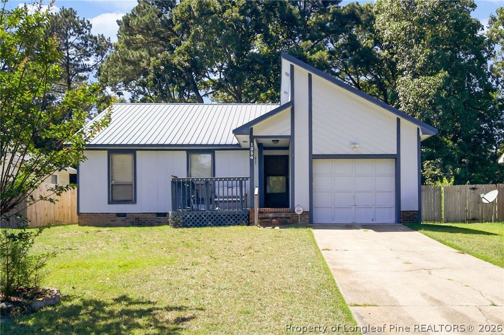 1354 Worstead Drive, Fayetteville, NC 28314 — exterior