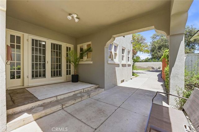 2315 Oakmont, Santa Ana, CA 92706