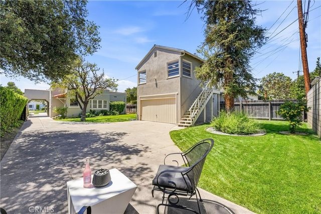 2315 Oakmont, Santa Ana, CA 92706