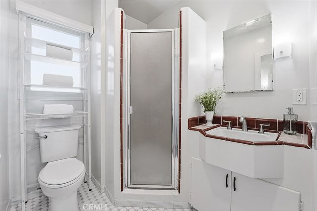 2315 Oakmont, Santa Ana, CA 92706
