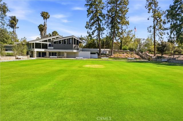 2315 Oakmont, Santa Ana, CA 92706