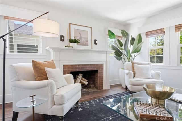 2315 Oakmont, Santa Ana, CA 92706