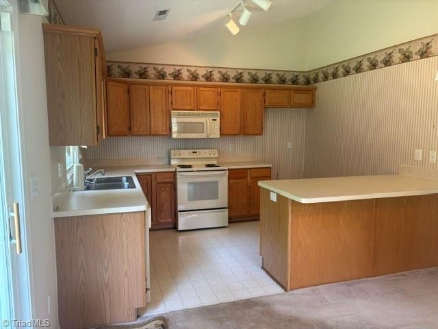 1209 Beaverton Trail, Winston-salem, NC 27103