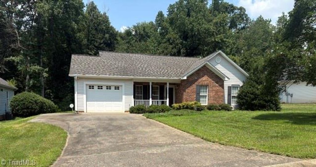 1209 Beaverton Trail, Winston-salem, NC 27103