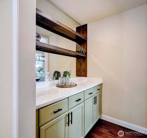 9650 222nd Court NE, Redmond, WA 98053