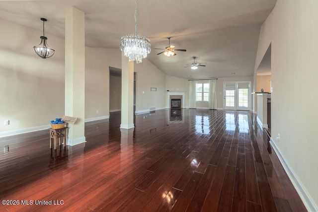 7637 Wisteria Drive, Olive Branch, MS 38654