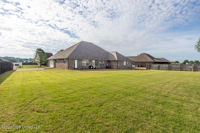 7637 Wisteria Drive, Olive Branch, MS 38654