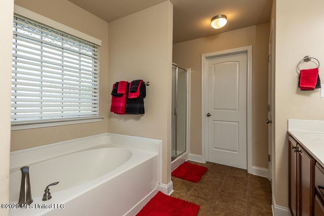 7637 Wisteria Drive, Olive Branch, MS 38654