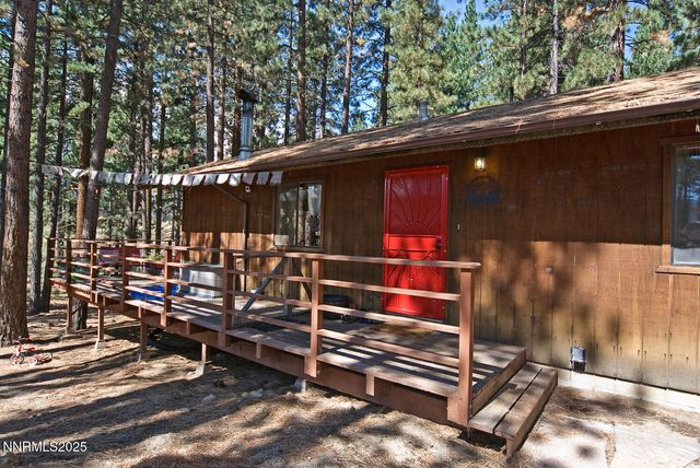 555 Pleasant Valley Road, Markleeville, CA 96120