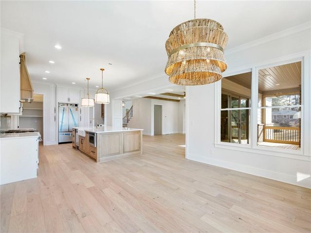 5450 N RICHLAND CREEK Street, Buford, GA 30518