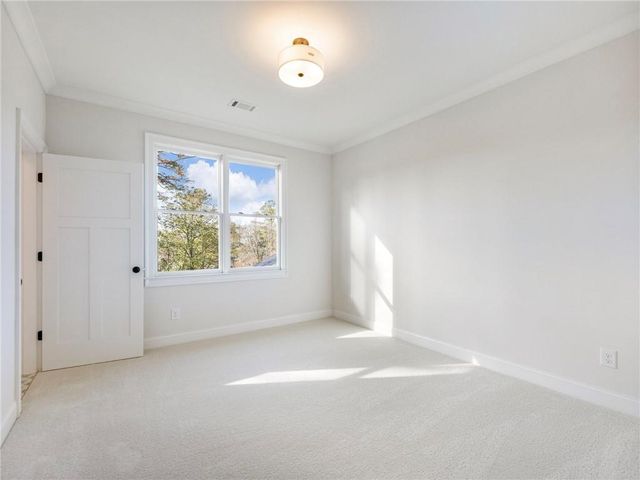 5450 N RICHLAND CREEK Street, Buford, GA 30518