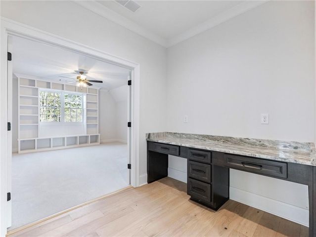 5450 N RICHLAND CREEK Street, Buford, GA 30518