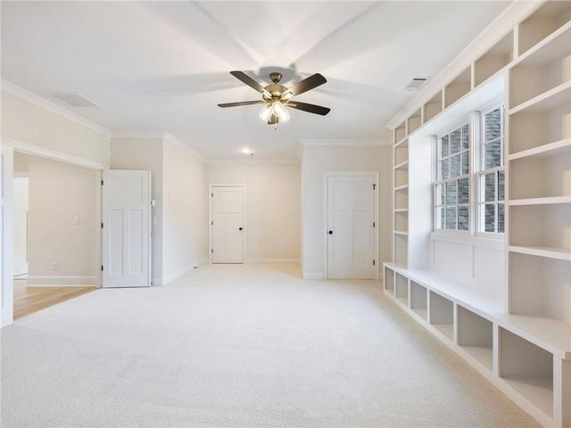 5450 N RICHLAND CREEK Street, Buford, GA 30518