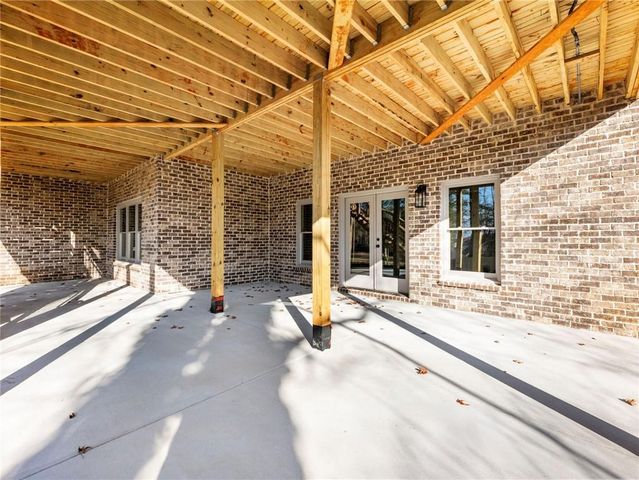 5450 N RICHLAND CREEK Street, Buford, GA 30518
