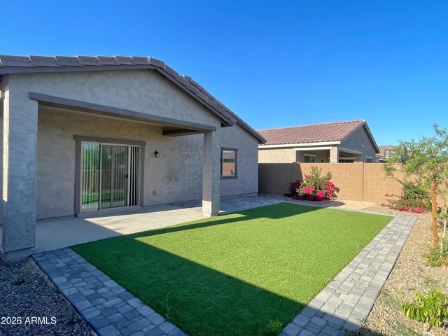 2751 E Tonto Lane, Phoenix, AZ 85050
