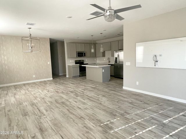 2751 E Tonto Lane, Phoenix, AZ 85050