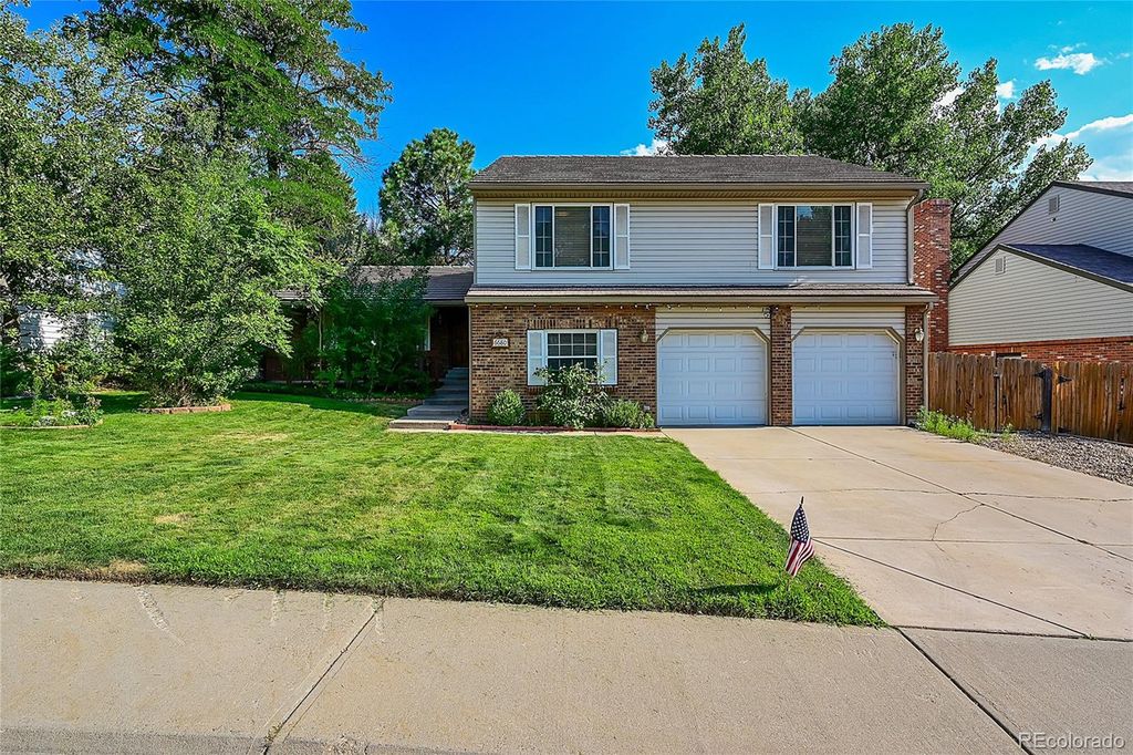 6680 S Locust Way, Centennial, CO 80111