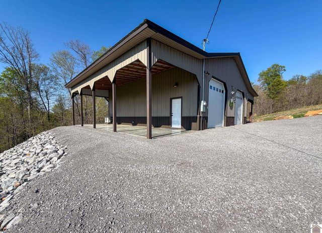 920 View Road, Marion, KY 42064