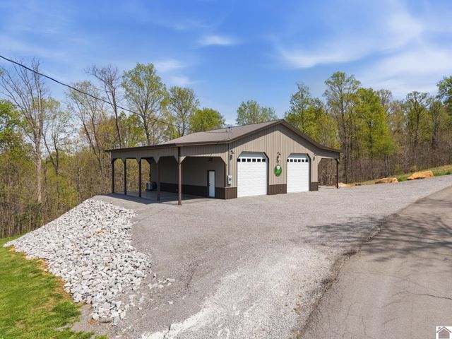 920 View Road, Marion, KY 42064