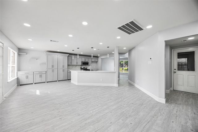 21510 Broadstone Dr, Katy, TX 77449