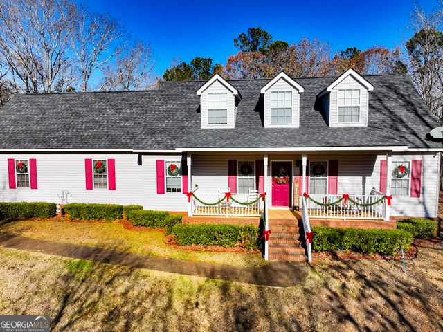 5280 Judge Brown Road, Valley, AL 36854