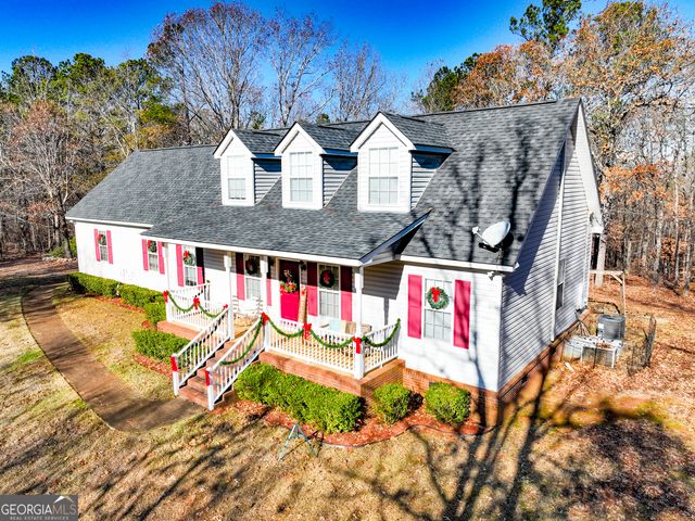 5280 Judge Brown Road, Valley, AL 36854