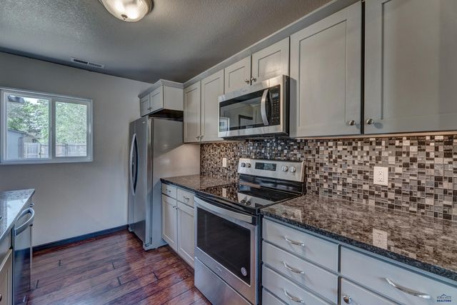 323 MEADE, Rapid City, SD 57701