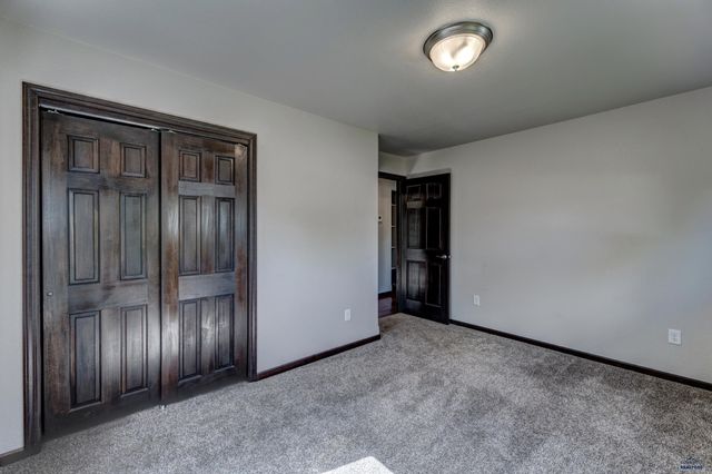 323 MEADE, Rapid City, SD 57701