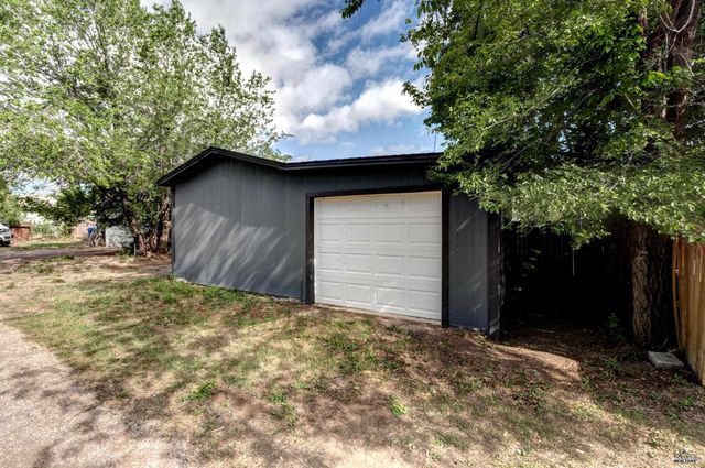 323 MEADE, Rapid City, SD 57701