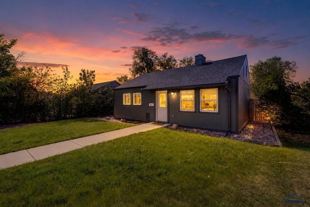 323 MEADE, Rapid City, SD 57701