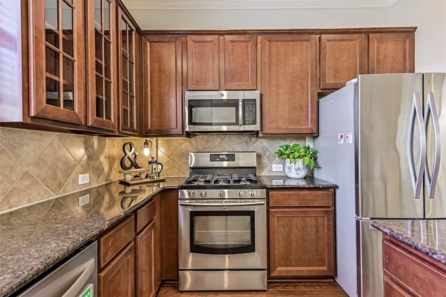 3208 Clearview Circle, Houston, TX 77025