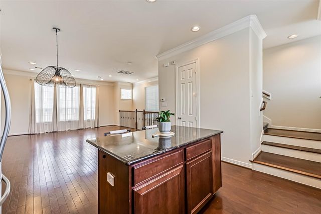 3208 Clearview Circle, Houston, TX 77025