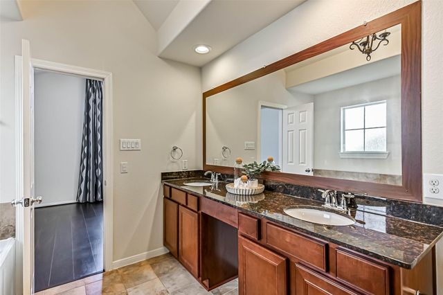 3208 Clearview Circle, Houston, TX 77025