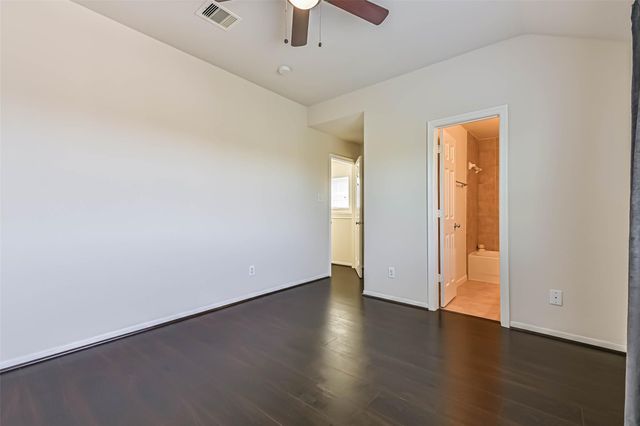 3208 Clearview Circle, Houston, TX 77025