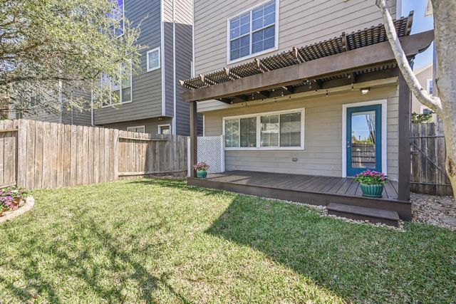 3208 Clearview Circle, Houston, TX 77025