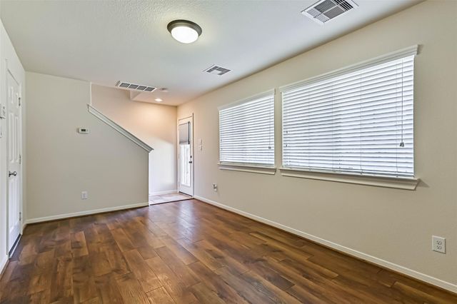 3208 Clearview Circle, Houston, TX 77025