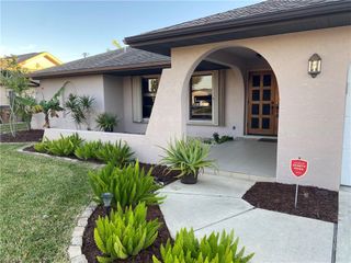 534 SE 34th TER, Cape Coral, FL 33904