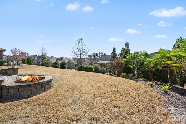 15523 Lake Ridge Road, Charlotte, NC 28278