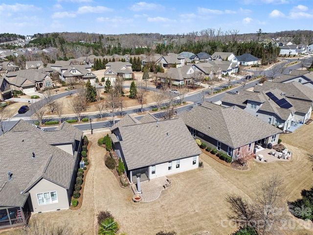 15523 Lake Ridge Road, Charlotte, NC 28278