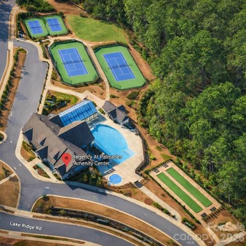 15523 Lake Ridge Road, Charlotte, NC 28278