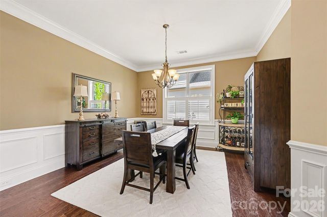 15523 Lake Ridge Road, Charlotte, NC 28278