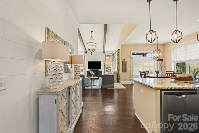 15523 Lake Ridge Road, Charlotte, NC 28278