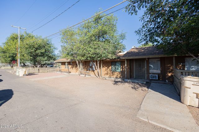 6016 W VISTA Avenue, Glendale, AZ 85301