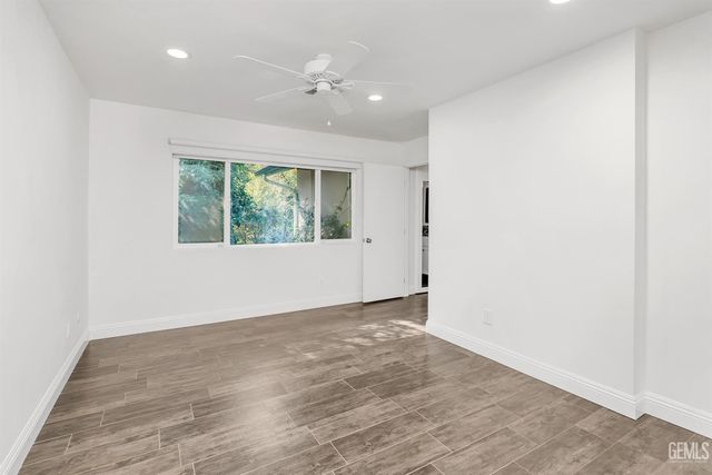 7009 Quailwood Drive, Bakersfield, CA 93309