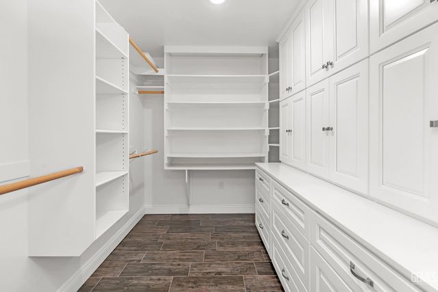 7009 Quailwood Drive, Bakersfield, CA 93309