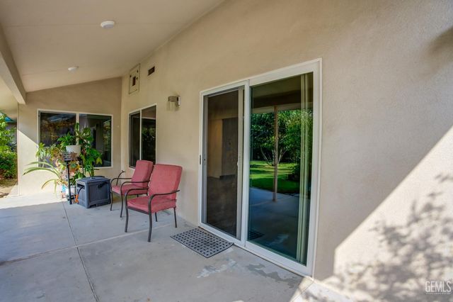 7009 Quailwood Drive, Bakersfield, CA 93309