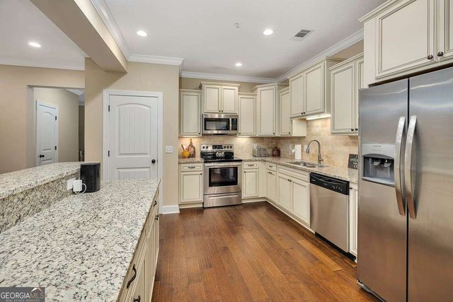 303 Mariners Circle, St. Simons, GA 31522