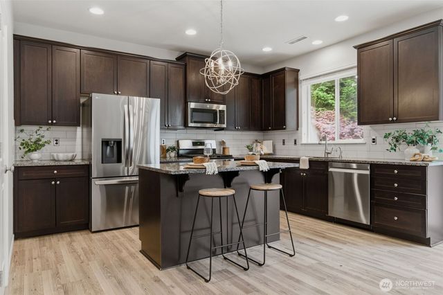1916 98th Avenue SE, Lake Stevens, WA 98258